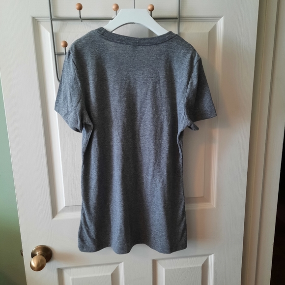 Medium Slim-fit Gray Tee NWOT - Picture 2 of 7